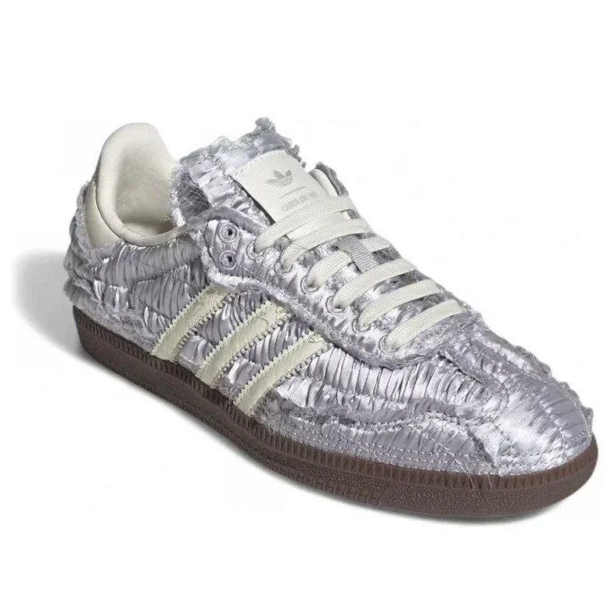 Adidas X Caroline Hu Samba OG «Satin Silver Metallic»